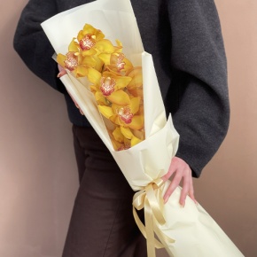 Букет из желтой орхидеи в Щелково