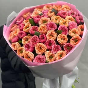 Букет "Лав ю" из 51 пионовидной розы Риджентс парк (60 см) в Щелково