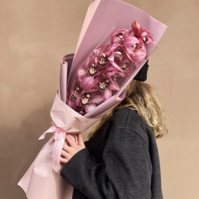 Букет из розовой орхидеи в Щелково