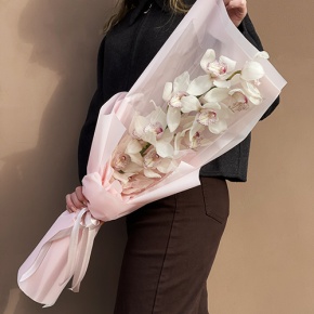 Букет из белой орхидеи в Щелково