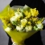 Букет из ранункулюсов и мимозы в Щелково